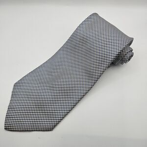 Brooks Brothers Makers All Silk Blue White Houndstooth Tie Work Wedding 53x4"
